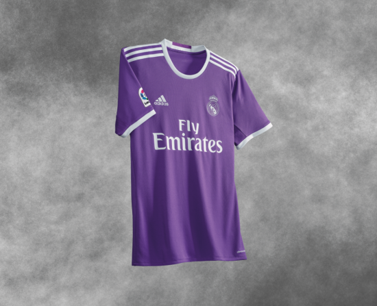 Camiseta RM morada.png